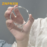 ZNPNXN สร้อยข้อมือแฟชั่นมีจี้รูปโบว์แบบเปิดสำหรับผู้หญิงกำไลข้อมือหรูหราน้ำหนักเบาพร้อมกระดิ่งเครื่องประดับสำหรับงานเลี้ยงที่สวยงาม