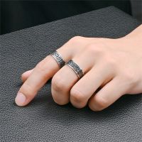 Upingi-วินเทจผู้ชายหล่อสแตนเลสลวดลาย Ringsc474or