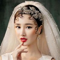 Bling Bling Bridal Veil Short Sparking with Pearls Sequins 2-Layers Wedding Veil with Comb velo de novia Champagne White Hair Accessories