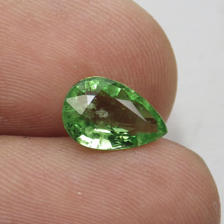 พลอย-การ์เน็ต-ซาโวไรท์-โกเมน-เขียว-ดิบ-ธรรมชาติ-แท้-natural-tsavorite-garnet-หนัก-1-42-กะรัต