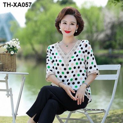 Middle-aged and elderly short-sleeved large-size summer chiffon 2023 new suit mid-sleeved fashion top wide-leg