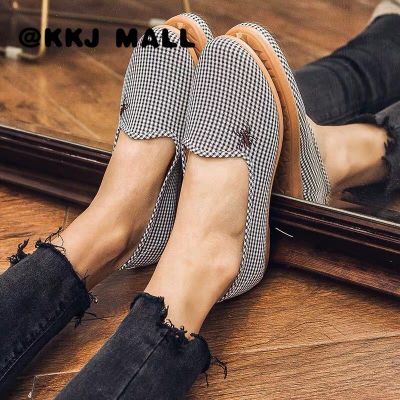 KKJ MALL รองเท้าผู้หญิง รองเท้าผ้าใบ รองเท้าผ้าใบผญ 2022 ใหม่ 021210