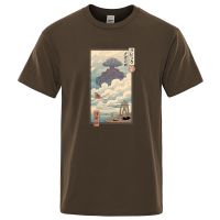 เสื้อยืดพิมพ์ลายอนิเมะ Castle In The Sky สไตล์ Ukiyo-E สำหรับผู้ชายเสื้อคอตตอนเสื้อยืดแนวฮิปฮอปสุดสร้างสรรค์เสื้อผ้าแนวสตรีทระบายอากาศได้ดี