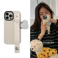 MACYs creative creamy white wrist strap drop following applicable iphone13promax makeup mirror 11/12