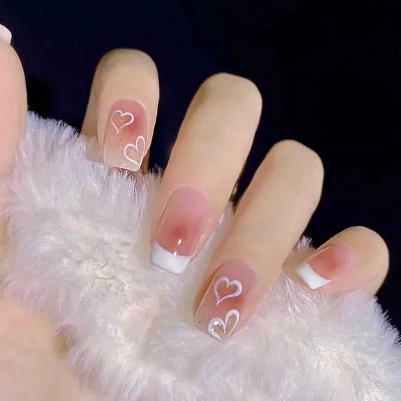 6 kiểu nail phù hợp dành cho các dạng móng tay cổ điển