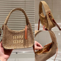 ?MiuMiu +?กระเป๋าสะพายข้างของผู้หญิงมีแบรนด์ขนาดใหญ่ดั้งเดิม100% กระเป๋าทอการท่องเที่ยวชายหาดบรรจุภัณฑ์หรูหราของขวัญกล่องแสง