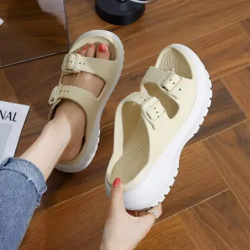 Shop New Arrival Good Quality Casual Sandals with great discounts