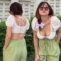 SARIKA TOP I เสื้อครอปสีขาวฉลุลายทั้งตัวตัวแม่ตัวมัมตัวจี้ดต้องมี เสื้อใส่ปาดไหล่ได้มีเชือกผูกโบว์ด้านหลัง เก๋ๆโนหนึ่งฮะ