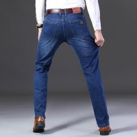 กางเกงขาสั้นสำหรับผู้ชายกางเกงแฟชั่นใหม่ยีนส์ยืดทรงตรง Jeans Slim Fit ลำลองกางเกงผ้าเดนิมล้วนของผู้ชาย