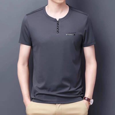 ￼เสื้อโปโลสีพื้น เสื้อโปโล สำหรับผู้ชาย Men Polo Shirt