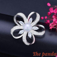 The Panda Elegant Cubic Zirconia Flower Brooch Pins with Natural White Shell Pearl Brooches Women Wedding Dress Accessories BP001