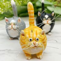 【CW】 Cute Mini Animal Figurines Japan Anime Bell Cat Doll Lovely Simulation Cat Statue New Year Gifts Home Decor Ornaments Crafts