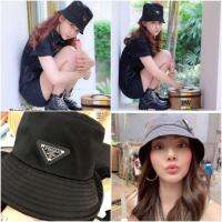 หมวกปราด้าบัคเกตสุดฮิต Nylon Hat งานพร้อมแท็กป้ายห้อยสวยมาก