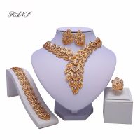 【lz】∏❏  Dubai Gold Color Jewelry Set para Mulheres Cone Luxury 18K Gold Plated Colares Brincos Anel Pulseira Wedding Party Accessories Latest