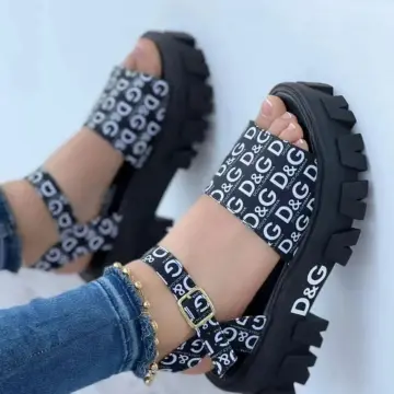 D and deals g sandals