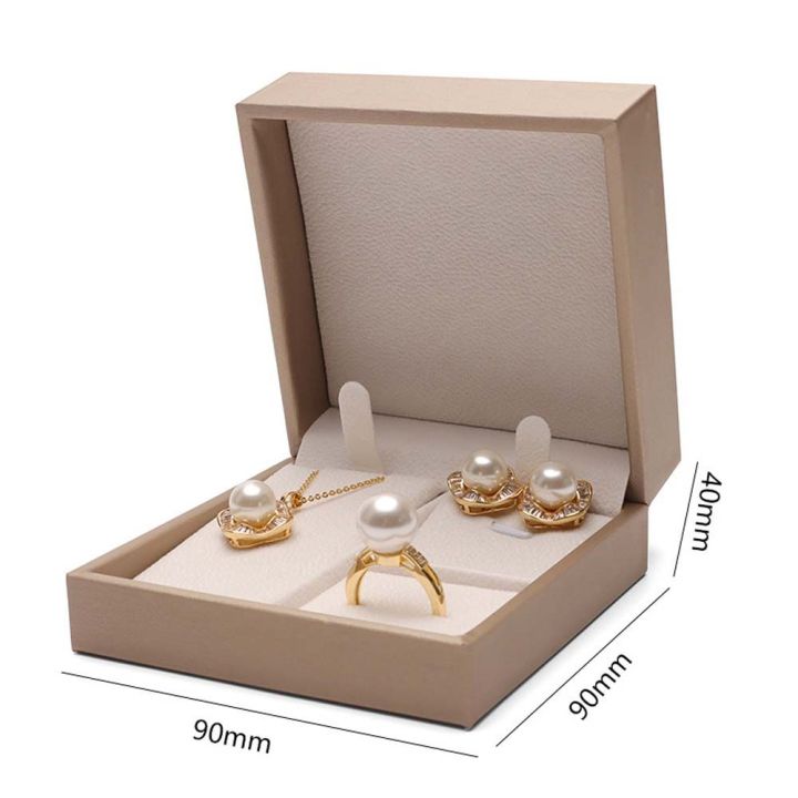kisscat-กล่องใส่เครื่องประดับ-jewelry-box-กล่องใส่เครื่องประดับ-กล่องเก็บเครื่องประดับ-กล่องใส่ทอง-ของขวัญสำหรับผู้หญิง-มัลติฟังก์ชั่น-สแควร์-หนัง-pu-แพคเกจ-กล่องเก็บของขวัญ-แสดงเครื่องประดับ-กล่องเคร
