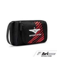 ARI TRUE BANGKOK UNITED 2021/22 TOILETRY BAG - BLACK/RED/WHITE กระเป๋าเก็บอุปกรณ์ อาริ ทรู แบงค็อก สีดำ