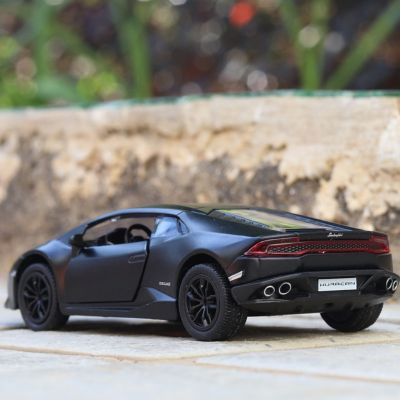 1:36 Lamborghini Huracan Wheel Germany Bull Logo Diecast Super Sport Car Metal Model Pull Back Vehicle Alloy Toy Collection A241 Die-Cast Vehicles