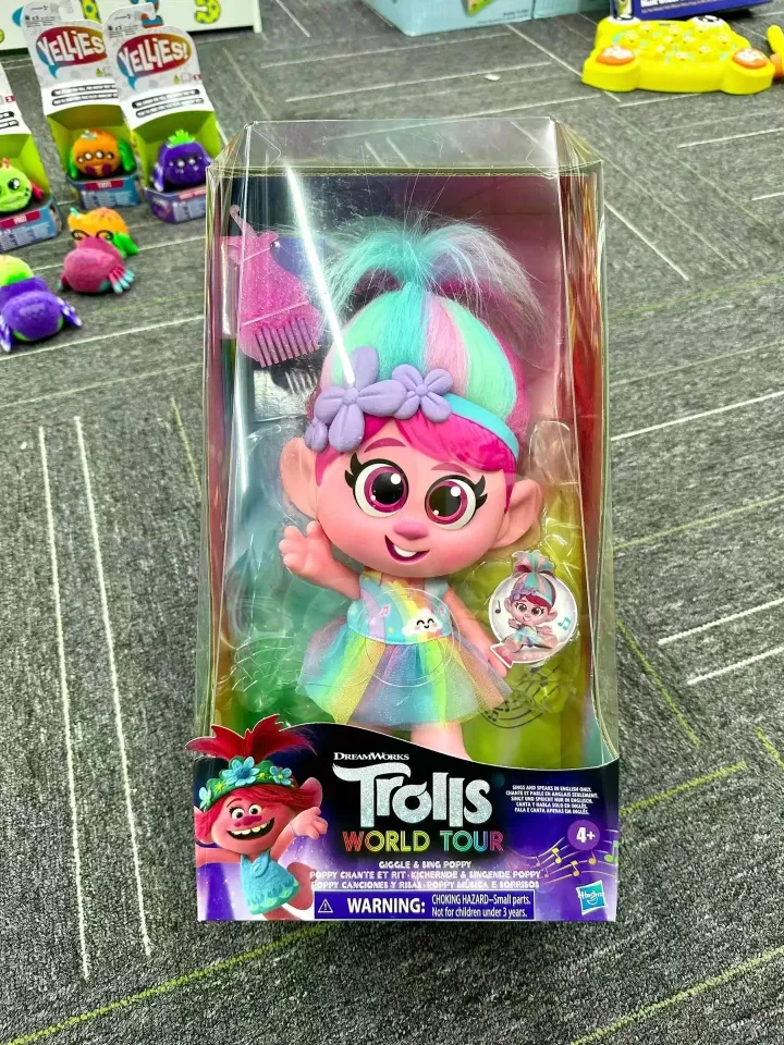 DreamWorks Trolls Popstar Poppy Singing Doll, Includes Toy Ukulele