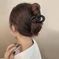 【CC】﹊⊙✕  2023 New Claw Clip Korean Large Hair Ponytail Accessories Headwear