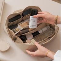 【LZ】﹊✤  Saco cosmético de viagem grande para mulheres Organizador de maquiagem de couro Sacos de higiene pessoal feminino Make Up Case Bolsa de armazenamento Caixa de senhora de luxo