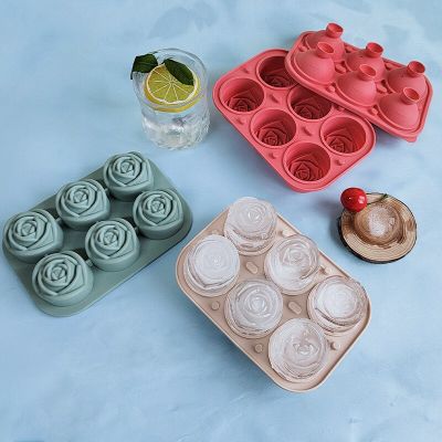 Silicone Ice Cube Tray Maker with Lid Cute Rose Shapes for Cocktail Whiskey Kitchen Gadgets Ice Mould Ice Maker Ice Cream Moulds