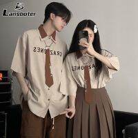 Lansboter เสื้อเชิ้ตแขนสั้นผู้ชาย,ใหม่เสื้อเชิ๊ตผูกเชือกวินเทจทรงหลวมสไตล์โรงเรียนวิทยาลัยสูงเสื้อยืดคู่ชุดนักเรียนจบการศึกษา