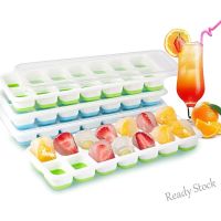 【Ready Stock】 ❀❀✉ C14 14 Grids Ice Cube Trays Silicone Ice Cube Molds With Removable Lid Easy-Release Stackable Ice Cube Tray for Cocktail Freezer