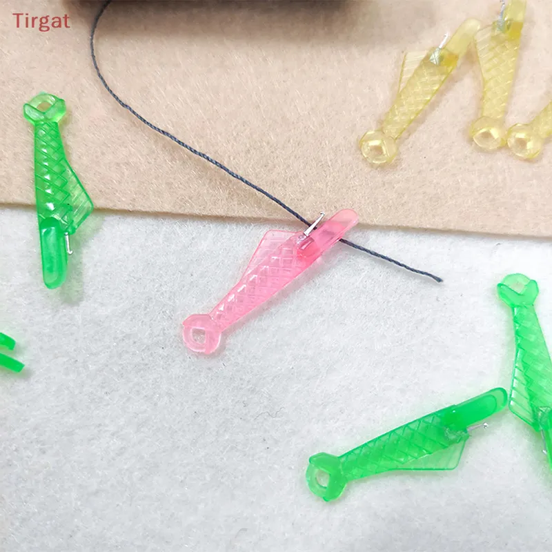 Mini Sewing Machine Needle Threader With Hook Plastic Needle Insertion Tool  Elderly Quick Automatic Changer Craft Accessories