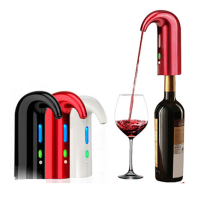 USB Auto Cider Decanter Electric Wine Aerator USB Whiskey Pourer Dispenser Tools Portable Quick Whisky Decanter for Man Gifts