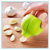 Garlic peeler Round silicone peeling garlic Creative kitchen Tools Non-toxic and easy to Clean Practical Silicone Material new