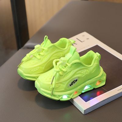 New LED Children Glowing Shoes Baby Luminous Sneakers Boys Lighting Running Shoes Kids Breathable Mesh Sneakers Size 21-30