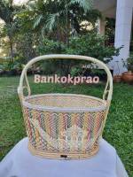 ตะกร้าหวาย ตะกร้าทำบุญ ตะกร้าไปวัด ตะกร้าไปทำบุญ ตะกร้าสาน ตะกร้าลายไทย ทรงรี (ใบใหญ่) ขนาด 11x14x8 นิ้ว 3 สีHandmade Thai Handicraft Rattan Basket