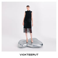 VICKTEERUT (ราคาปกติ 12,500-.) Sleeveless Shift Dress with  Hemเดรสแขนกุด คอปก ทรงตรง ตัดต่อชายชีฟอง