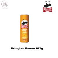 Pringles Cheesy Cheese  พริงเกิลส์ รสชีส มันฝรั่งทอดกรอบ ขนาด 102 กรัม(g.)BBE:07/2024