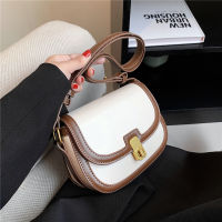 Toptrends Saddle กระเป๋าสะพายข้างขนาดเล็กสำหรับผู้หญิง2023 Trend Luxury Designer Shoulder Bag PU Leather Flap Ladies Handbags