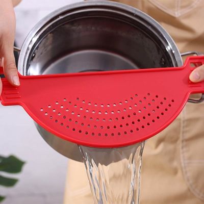 Kitchen Accessories Plastic Drain Basket Wash Rice Filter Leakproof Baffle Funnel For Pots Kitchen Gadget Pot Side Dish Drainer