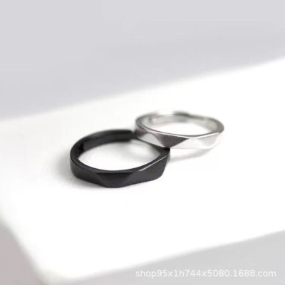 รุ่นสร้างสรรค์ S925 แหวนคู่เงินแท้เพชรสีดำและสีขาวด้านเปิดแหวนคู่แหวนคู่ญี่ปุ่นและเกาหลี
