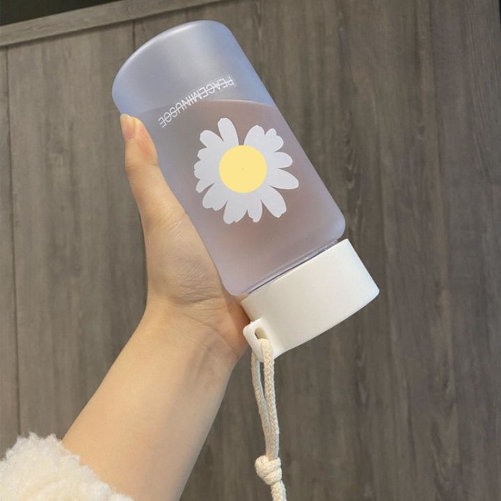 500ml-small-daisy-transparent-plastic-water-bottles-bpa-free-creative-frosted-water-bottle-with-portable-rope-travel-tea-cup