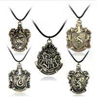 【cw】 NEW Harri Magic School Necklace Metal Gryffindor Magic Academy Badge Necklace Figure Toy Frog Metal Badge for Cloth Accessories