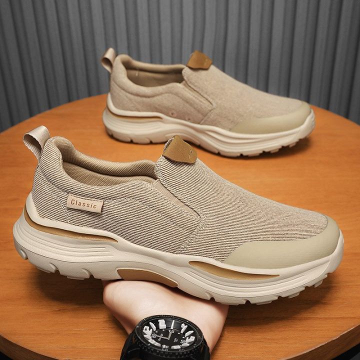 new-men-casual-denim-canvas-shoes-flat-vulcanize-shoes-fashion-british-designer-breathable-light-men-sneakers-loafers-plus-size