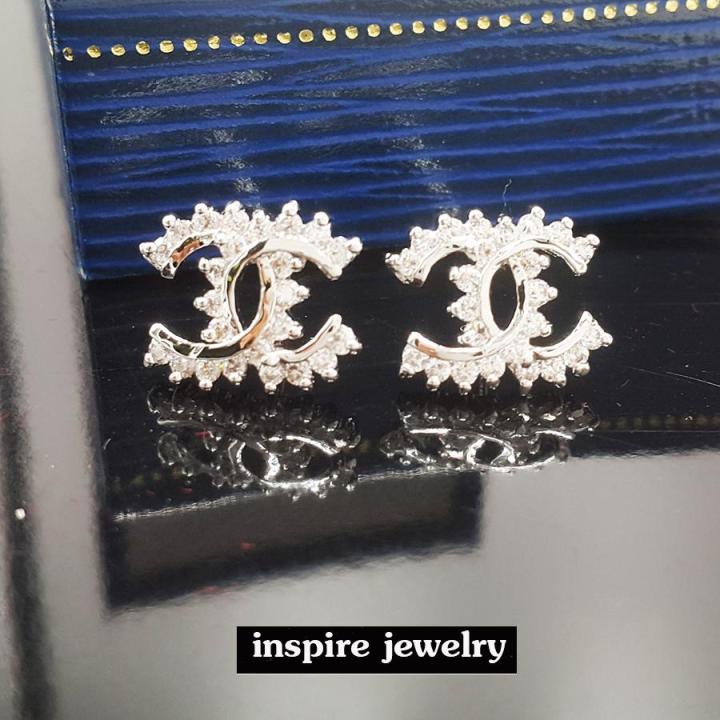 inspire-jewelry-ต่างหูรูปตัวซีไขว้-ต่างหูรูปตัวซีไขว้-size1cm-เพชรcz-คุณภาพเกรดพรีเมี่ยมงาน-design-จิวเวลลี่หรู-งานจิวเวลลี่แบบร้านเพชร-สวยหรู