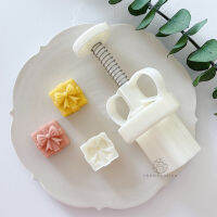 20g Mini ของขวัญวันแม่ Mooncake แม่พิมพ์โบว์รูปร่างวันวาเลนไทน์เครื่องตัดคุกกี้แสตมป์ 3D ความดันมือ Pastry ขนมหวานมัณฑนากร-Caidour