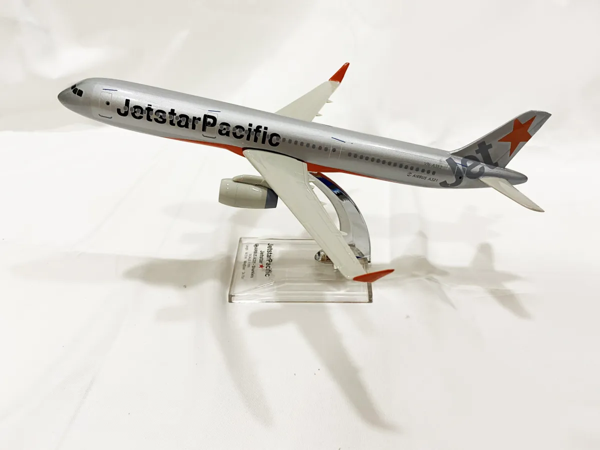 Mô hình máy bay Jetstar 30cm, Máy Bay Kim Loại A321 Sơn Theo Tiêu ...