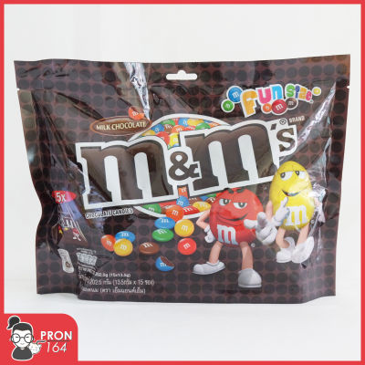 ช็อกโกแลตนม เอ็มแอนด์เอ็ม***Milk Chocolate M&amp;Ms***202.5กรัม/จำนวน 15ซอง***เป็นช็อกโกแลตแฟนตาซีสีวชสวยงาม