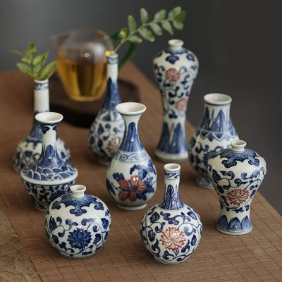 โต๊ะถ้วยชาเซรามิคแจกันน้ำขนาดเล็กทาสีด้วยมือสีฟ้าและเครื่องกระเบื้องสีขาวเครื่องแอนทีค Jingdezhen ของตกแต่งบ้าน Heyuan ในอนาคต