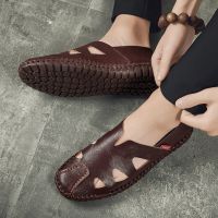 Man Hot Sale New Summer Fashion Leisure Sandals Male Hollow Comfy Beach Slipper Hombre Breathable Flat Leather Loafer Moccasins House Slippers