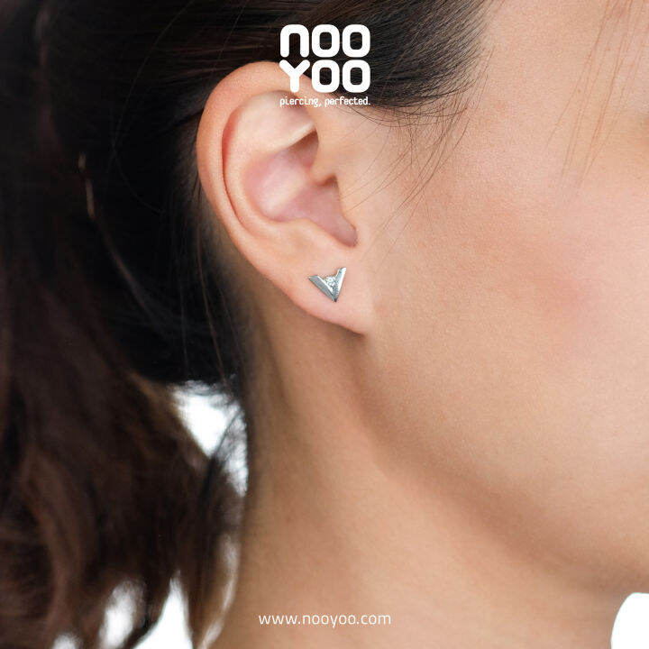 nooyoo-ต่างหูสำหรับผิวแพ้ง่าย-v-with-crystal-surgical-steel