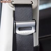 [HOT HOT SHXIUIUOIKLO 113] Universal Car Seat Belts Clips Safety Adjustable Auto Stopper Buckle คลิปพลาสติกอุปกรณ์ตกแต่งภายในรถเข็มขัดนิรภัย Clips