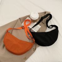 [COD] Dumpling bag nylon messenger women 2022 new trendy shoulder underarm all-match one-shoulder cross-border